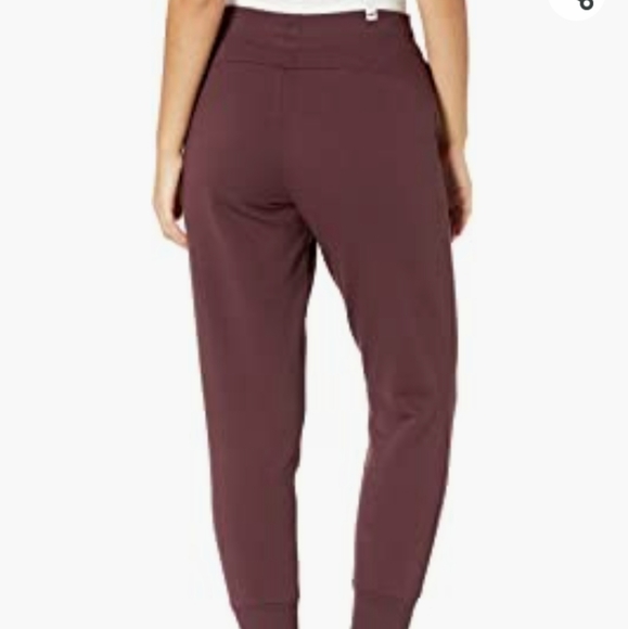 🆕Puma | Regular Fit Maroon Jogger Sweatpants Womens Size Large - Picture 2 of 6